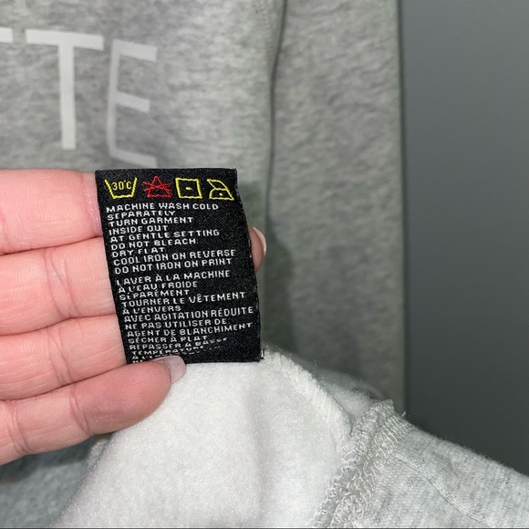 Brunette The Label Crewneck - Picture 6 of 6